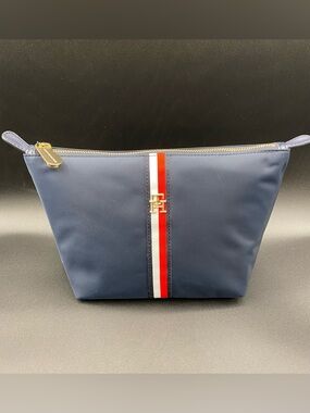 NWT Tommy Hilfiger cosmetic bag